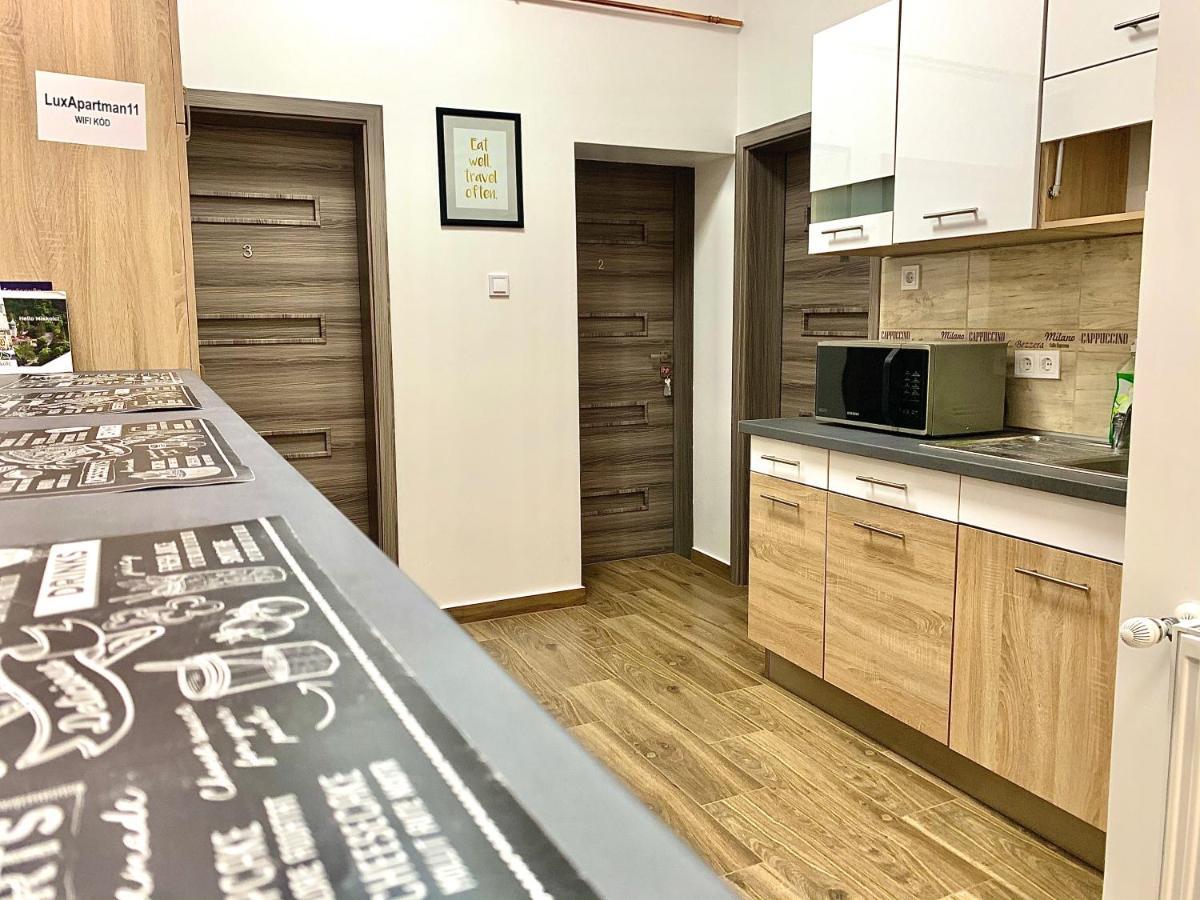 Forint Apartmanok Мисколк Екстериор снимка